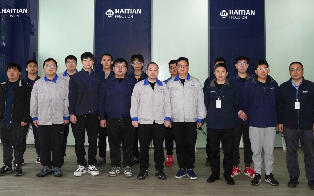 HISION 对代理商的售后服务人员进行一系列培训